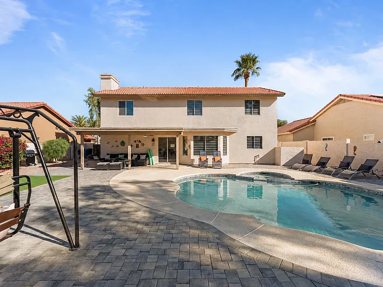 11417 W Orange Blossom Ln — Photo 7