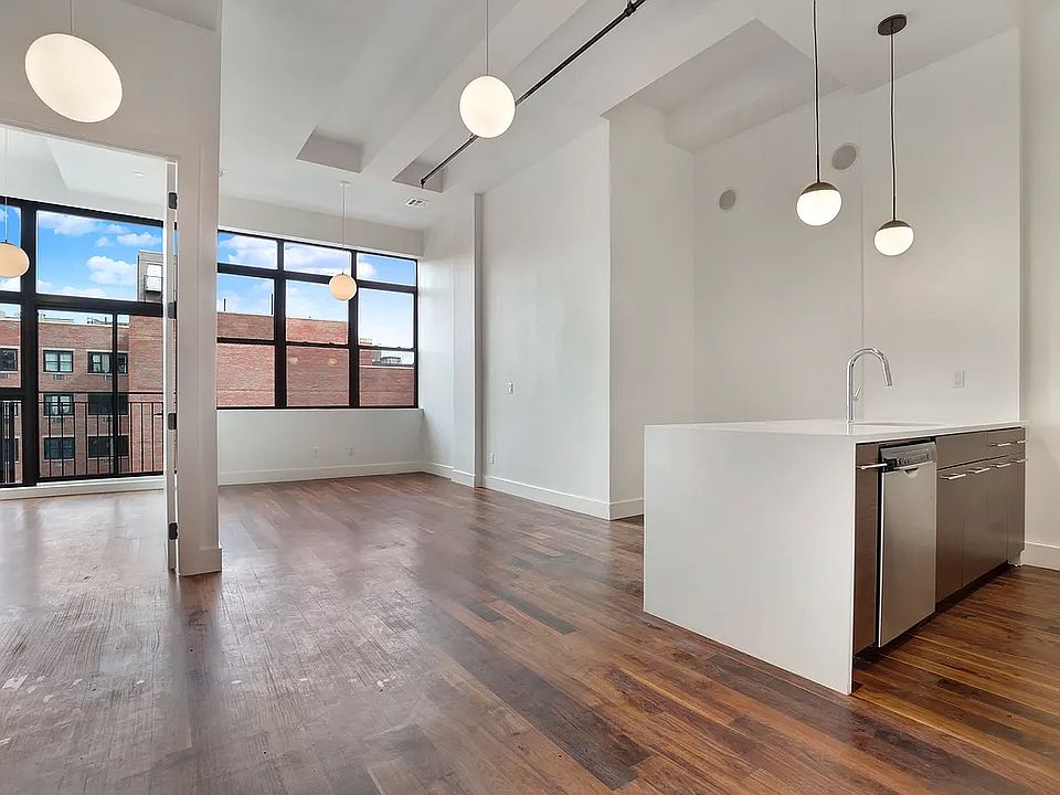 1st image of 364 Bedford Ave Unit 4D