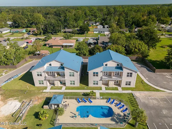 225 Winter Garden Dr #A2, Long Beach, MS 39560