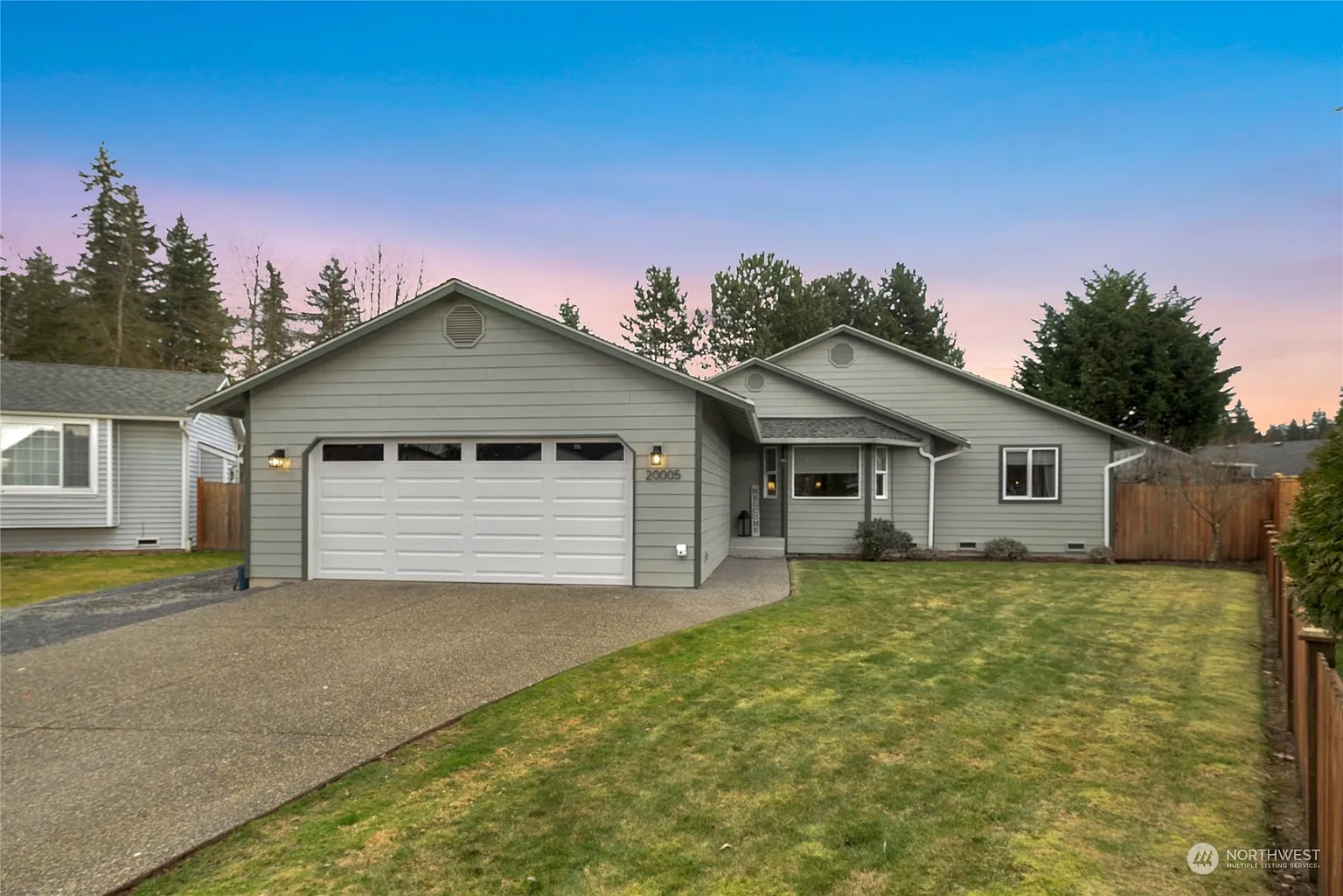 20005 48th Drive NE photo 1