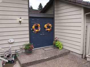 6276 Preakness Dr, West Linn, OR 97068