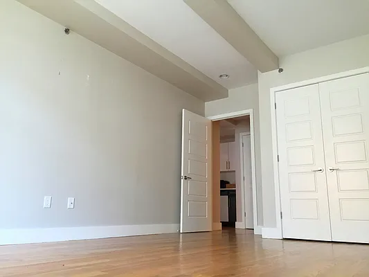 Rented by EXR | media 8