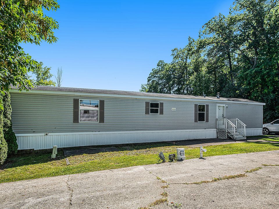 12205 Hart St NE Greenville MI Zillow