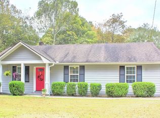 40 Buena Vista St, Winder, GA 30680