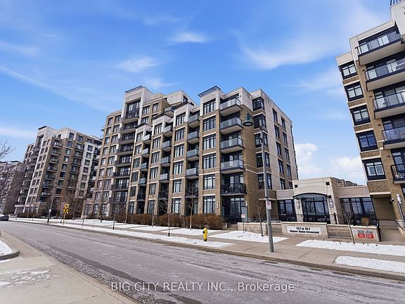 4th image of 131 Upper Duke Cres #1005