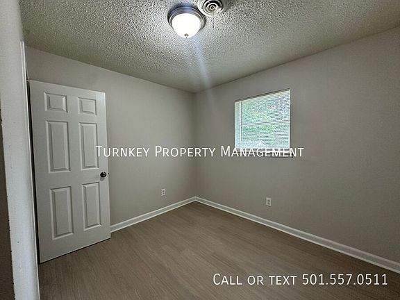 4th image of 202 Rita Dr