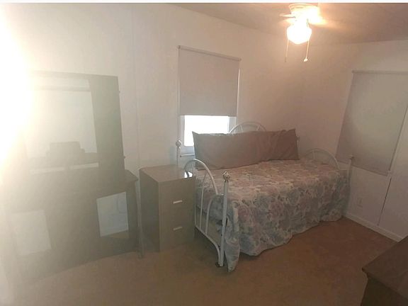 3rd image of 3731 Castle Dr