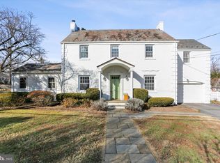 5705 Maiden Ln, Bethesda, MD 20817