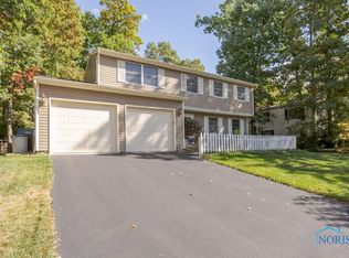 4530 Sheringham Ln, Sylvania, OH 43560