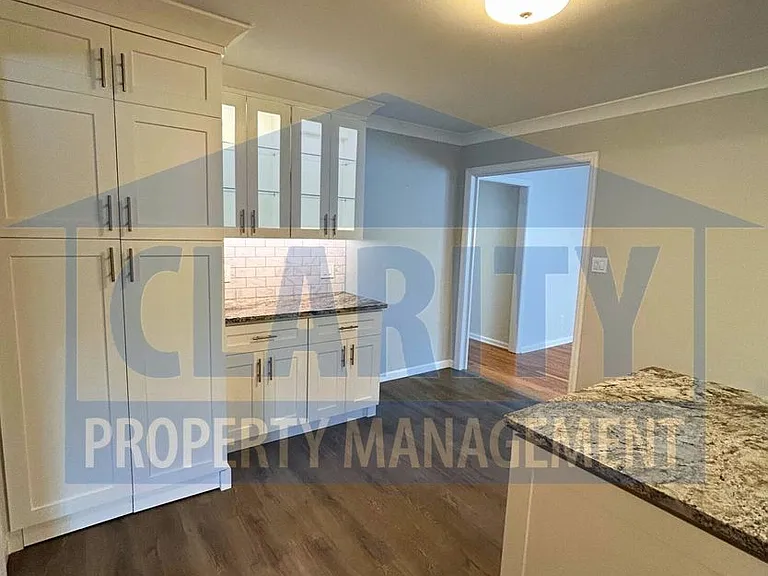 505 24th St NW — Photo 12