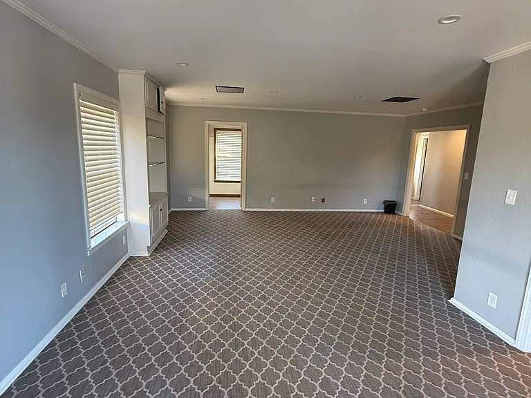 6507 Avondale Dr #1/2 — Photo 9