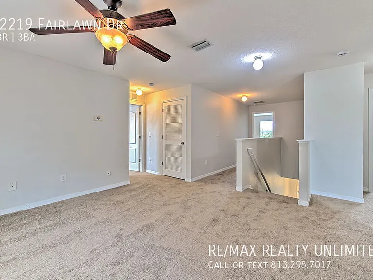 12219 Fairlawn Dr — Photo 21