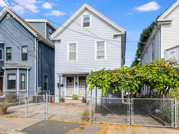 39 Meacham St, Somerville, MA 02145