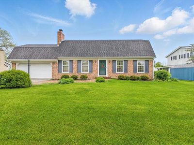 W173N8422 Robert AVENUE, Menomonee Falls, WI, 53051