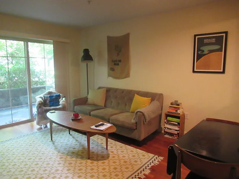 700 E Denny Way #202 — Photo 3