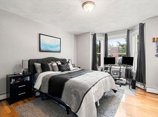 62 L St #2, Boston, MA 02127