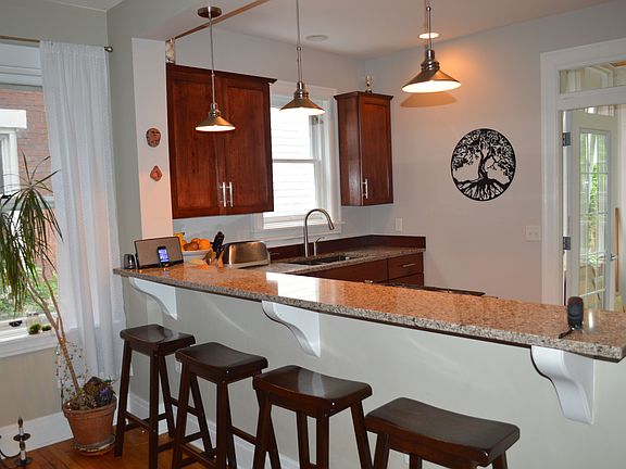 9 ft. quarts bar countertop