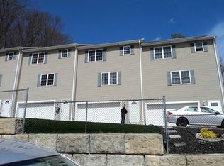 24 Creston St, Worcester, MA 01604