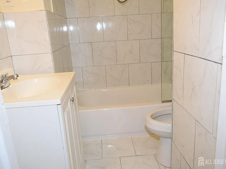 47 Christopher St #47 — Photo 12