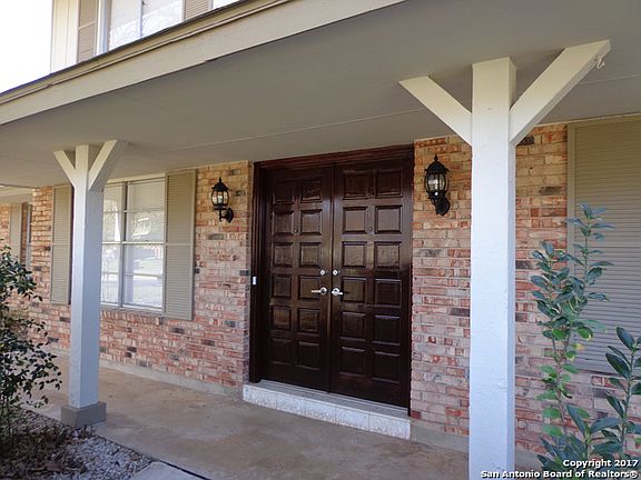 4th image of 122 Madrid Dr