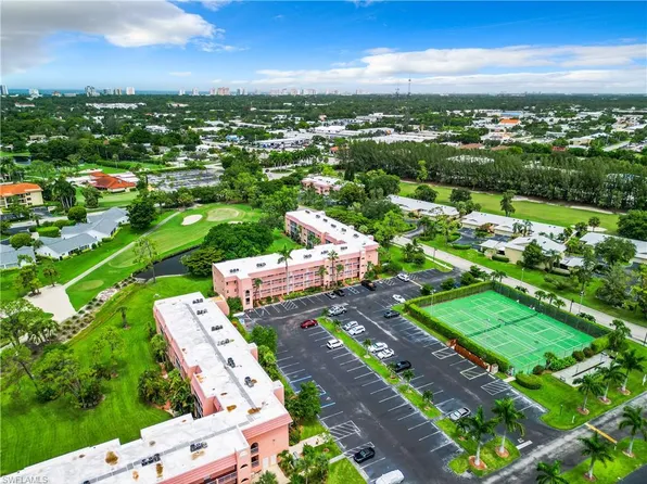 100 Forest Lakes Blvd APT 312, Naples, FL 34105