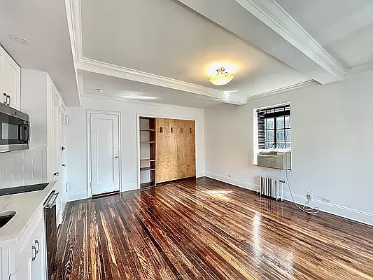 2nd image of 45 Tudor City Pl APT 1705