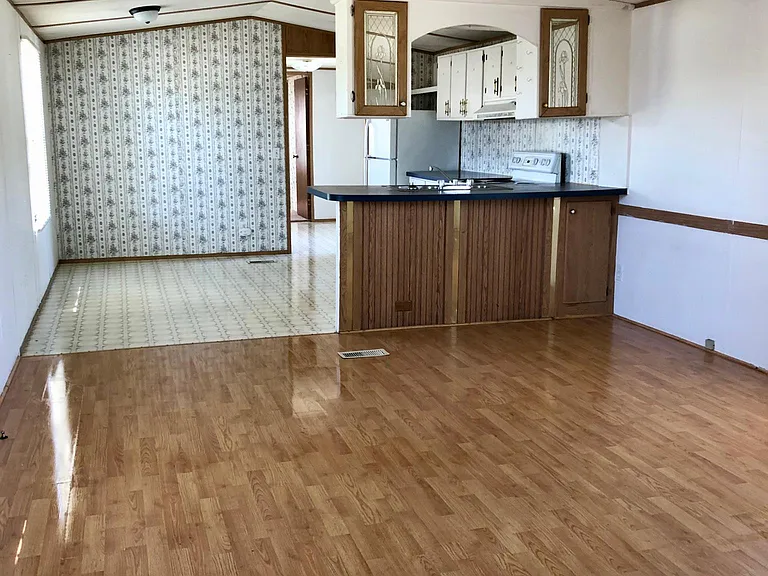 970 Benson Hardee Rd — Photo 2