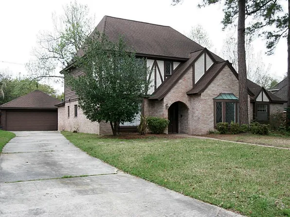 1910 Wagon Gap Trl, Houston, TX 77090