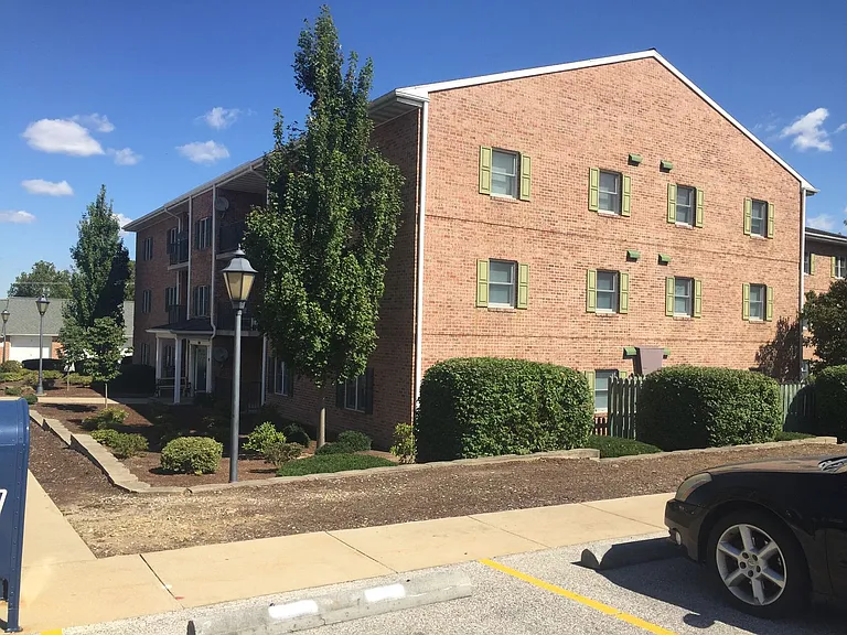 Spring Village Apartments — Photo 5