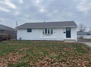 1087 Loring Rd, Columbus, OH 43224