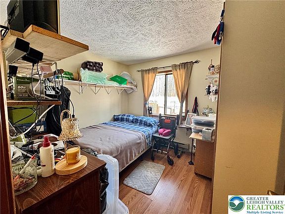 4th image of 217 Bindale Rd
