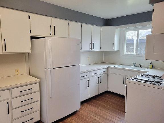 2nd image of 5372 36th Ave APT 18