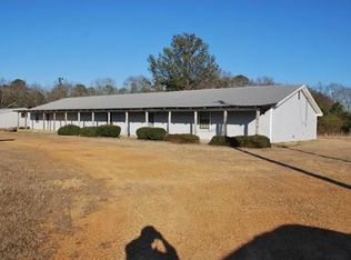 90 Beatty Rd, Columbus, MS 39702