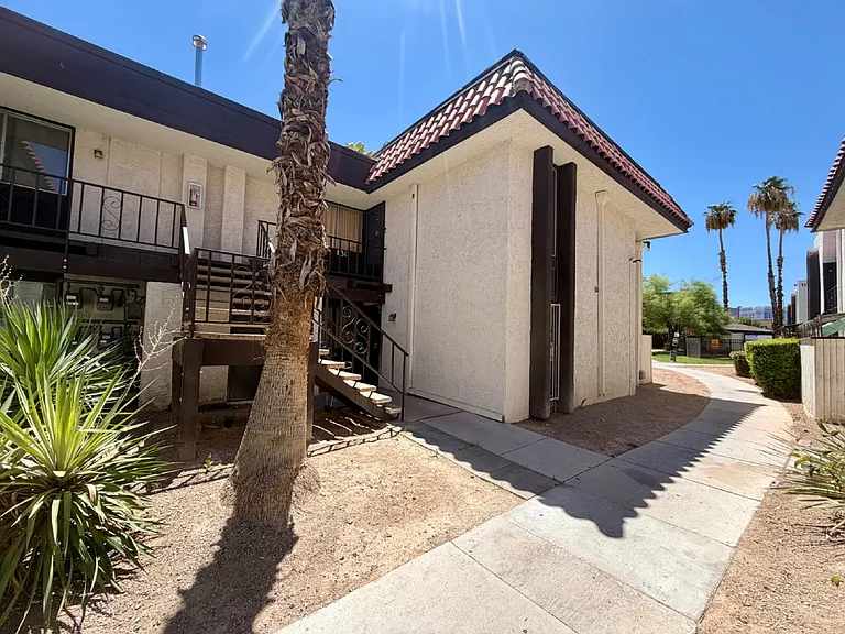 1405 Vegas Valley Dr #298 — Photo 36