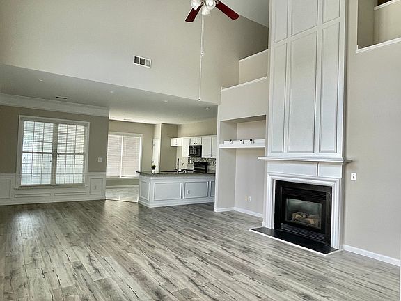 2nd image of 4245 Prince Charles Dr