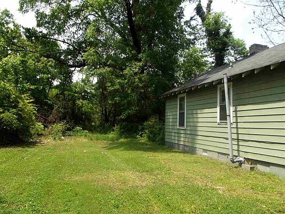 3rd image of 675 Pearce St N