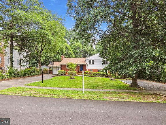 4th image of 9805 Five Oaks Rd