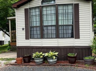 800 York Rd TRAILER 98, Dover, PA 17315