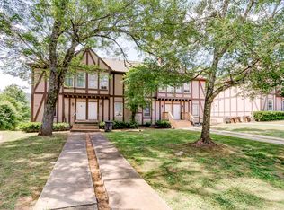 105 Arcadia Ln, Oak Ridge, TN 37830