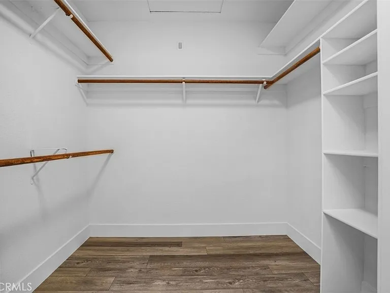 24050 Canyon Lake Dr N — Photo 21