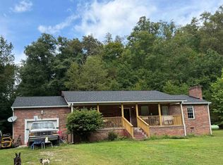 2611 Daveys Run, Grayson, KY 41143