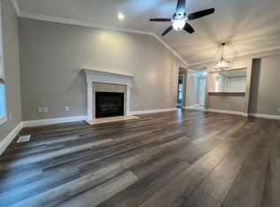 603B E Hickory St, Fairbury, IL 61739