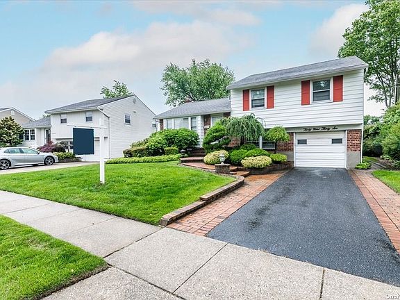 2nd image of 3936 Anne Dr