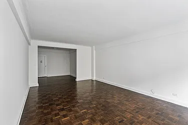 945 5th Avenue, #2F