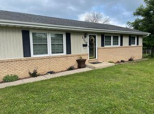 1310 Westside Dr, Mt Zion, IL