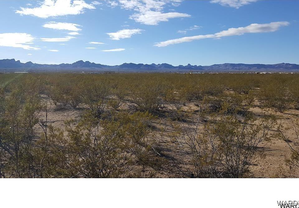 2nd image of 869 S Mormon Flat Rd