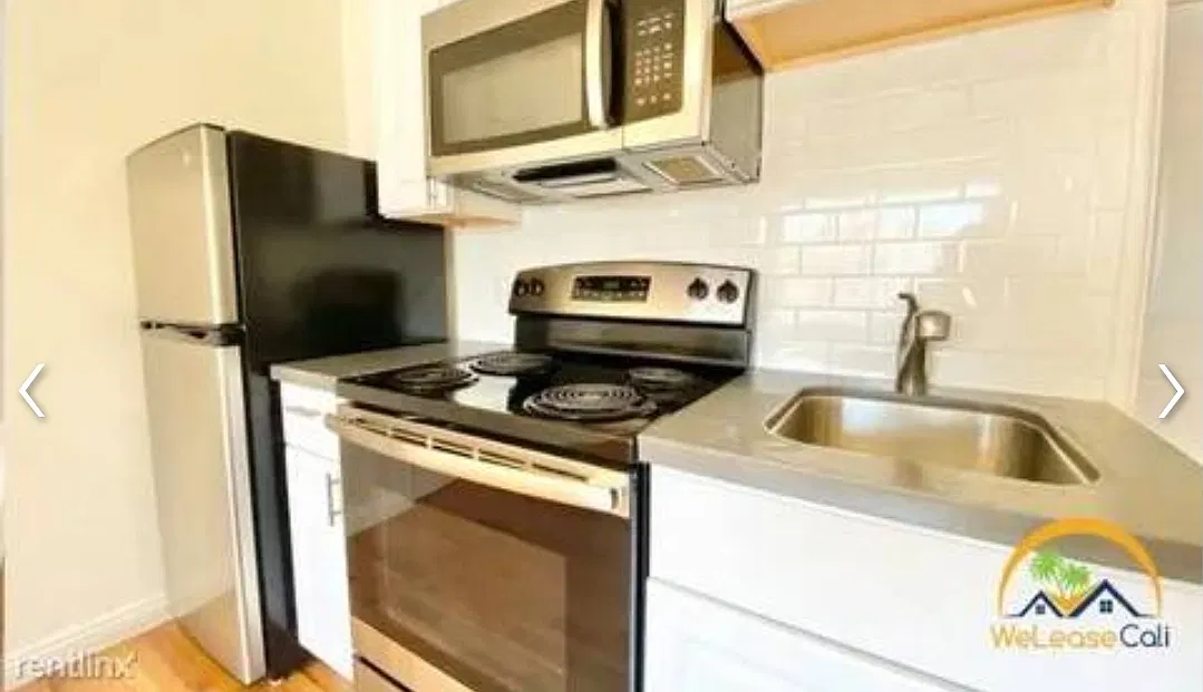 Studio, 300 sqft, $1,395 — Photo 2