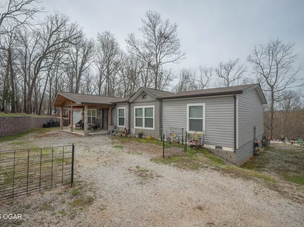 553 Buckeye Ln, Stella, MO 64867