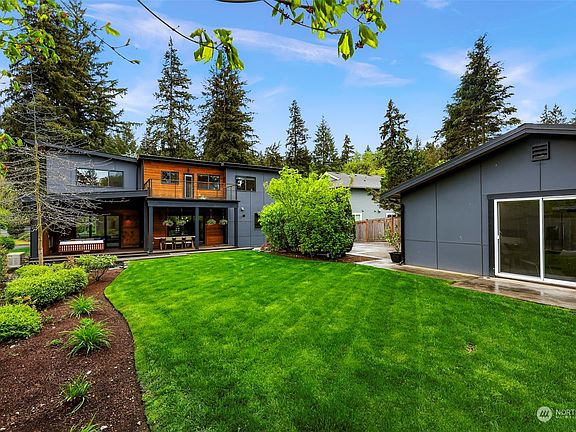2nd image of 4083 156th Avenue SE
