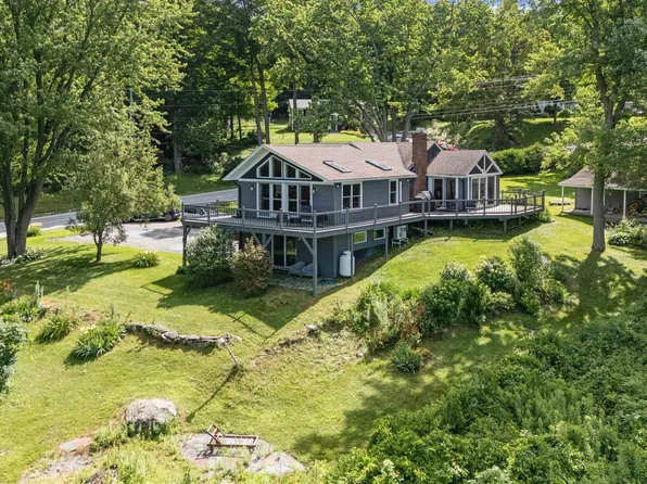 104 Fairfield Hill Road, St. Albans Town, VT 05478